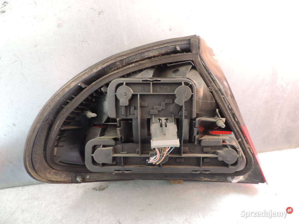 LAMPA PRAWY TYŁ OPEL TIGRA A Oświetlenie Nowy Sącz
