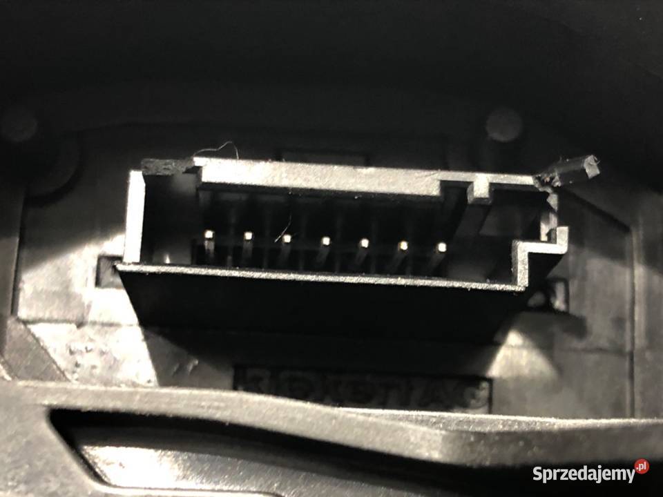 ZAMEK DRZWI LEWY PRZÓD BMW E83 Kombi 7167071 podkarpackie