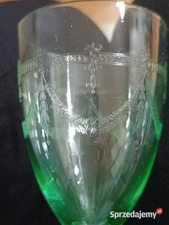 Antyczne kieliszki uranowe 6 sztuk Porcelana i szkło Warszawa