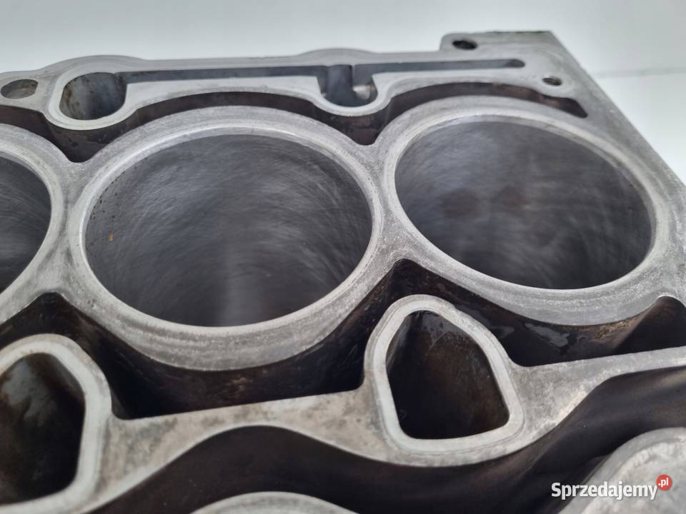 BLOK SILNIKA BMW E90 E91 E92 E87 16 N43B16A Janów