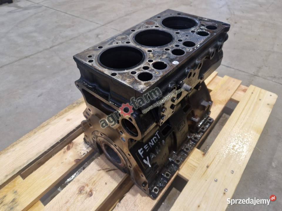 Blok silnika Massey Ferguson 3640 3625 3650 Byków