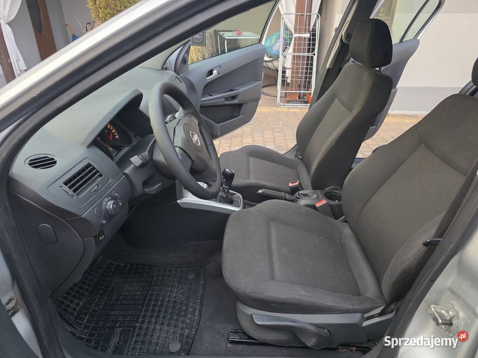 Opel Astra 14 Instalacja gazowa LPG 216km Dąbrowa Górnicza sprzedam