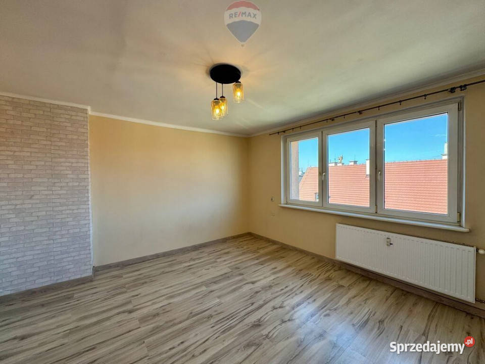 Centrum Rybnika 2 pokoje loggia Piętro 4 Sprzedaż