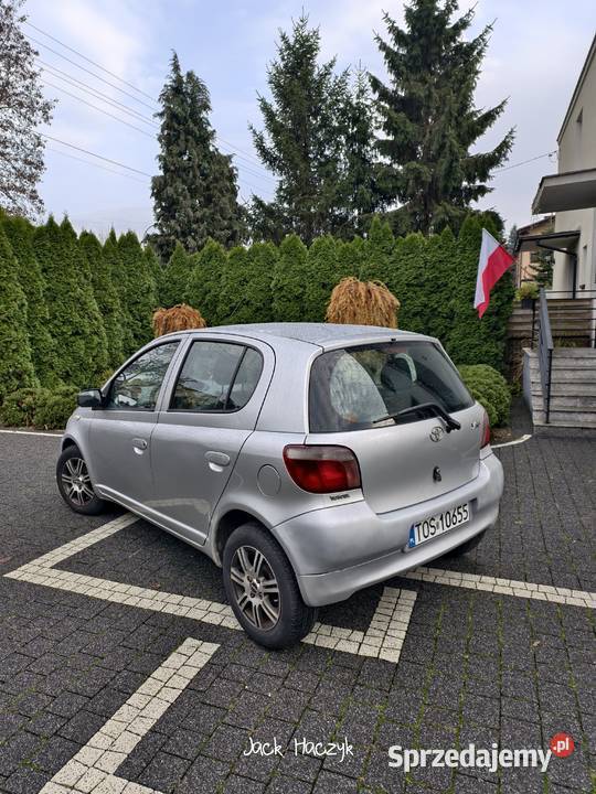 Toyota Yaris 10 Ostrowiec Świętokrzyski