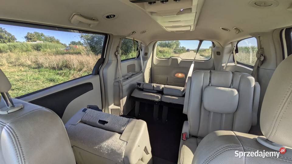 Chrysler Town Country 2013 r 36 Benzyna Automat Rok produkcji 2013 Kraków