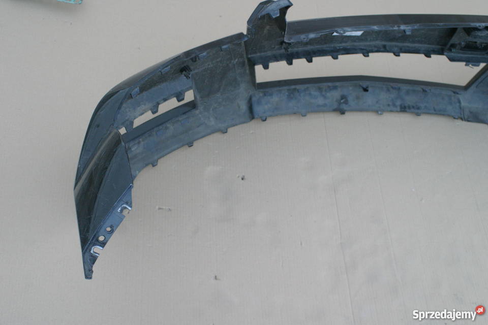 MERCEDES GLK W204 ZDERZAK PRZÓD PRZEDNI 0812 Bieleń