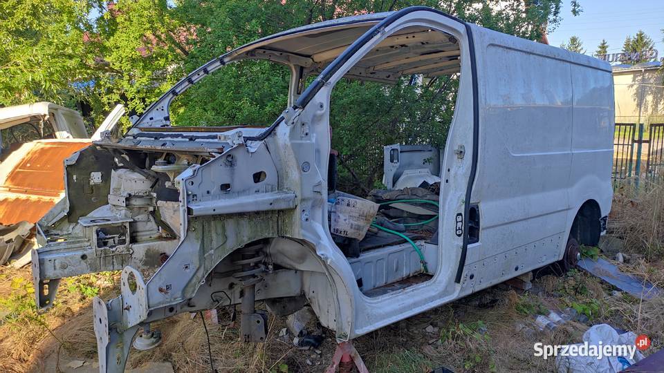 Ćwiartka dach bok poszycie trafic vivaro 2008 r