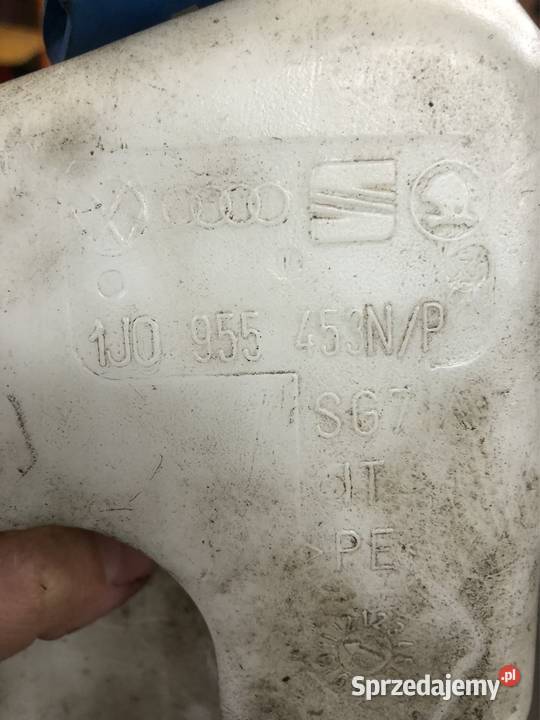 ZBIORNIK PŁYNU SPRYSKIWACZY POMPKA CZUJNIK VW Kozy sprzedam