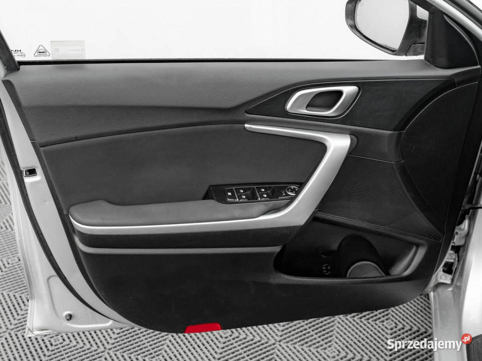 Kia Ceed GD4E95215 TGDI M 2 stref klima Kcof ABS pomorskie Gdańsk