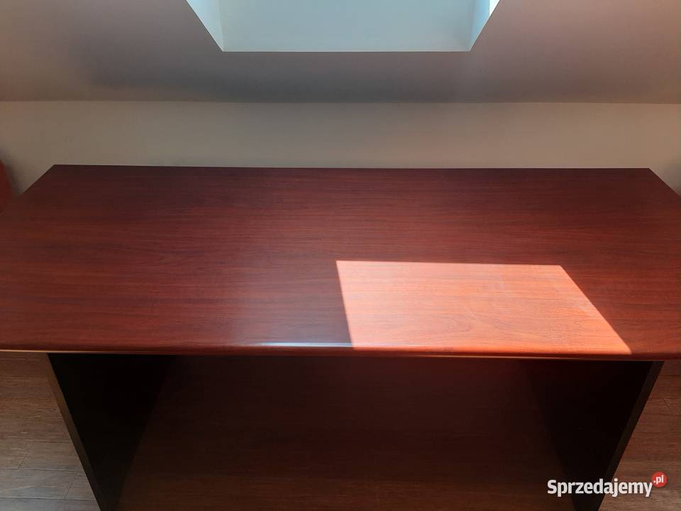Stół konferencyjny z 6 krzeslami pod Olsztynem Marki