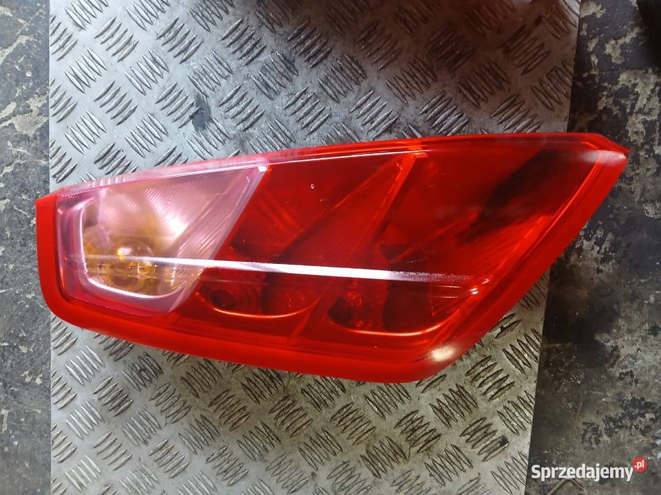 Lampa lewa tył tylna Fiat Grande Punto III 5D HB lewe Radłów