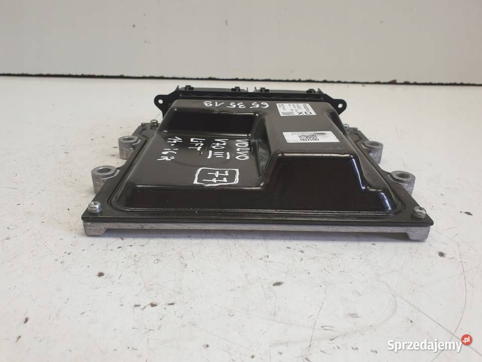 Volvo V40 II 20 D2 STEROWNIK SILNIKA komputer osobowe lubelskie sprzedam