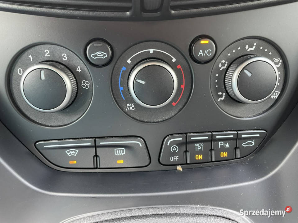 Ford Kuga Ford Kuga 15 EcoBoost Bogate 4/5 Syców