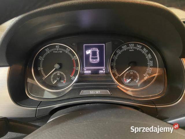Skoda Fabia 10 TSI Style DSGAUTOMAT 2xPDC KAM Cmolas sprzedam