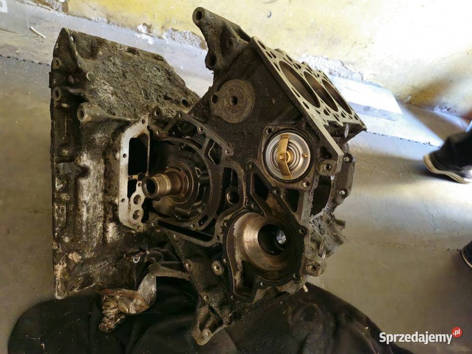 Blok silnika 28 V6 AAH Audi 80 100 A4 A6 A8 Rok produkcji 1993 dolnośląskie Legnica sprzedam