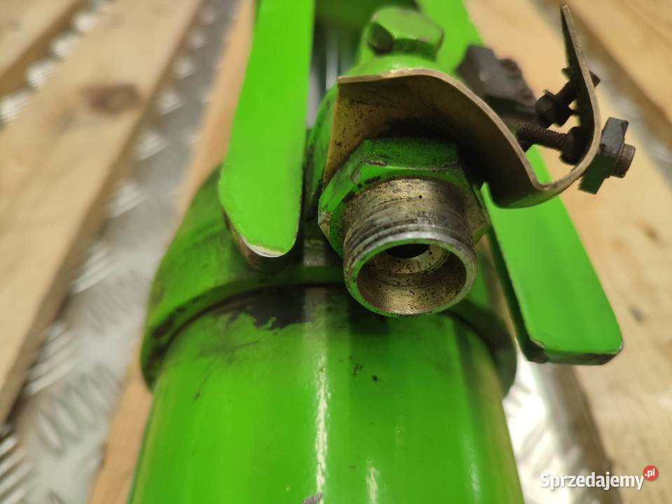 Siłownik poziomowania Merlo P wielkopolskie Wilkowo