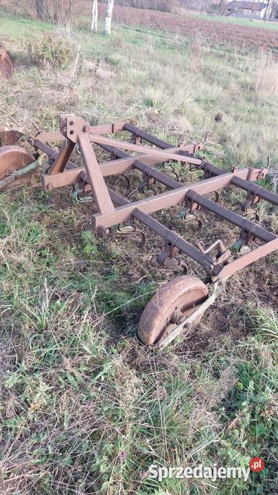 Sprzedam ciągnik Ursus C330 i maszyny rolnicze Ursus Czyżew