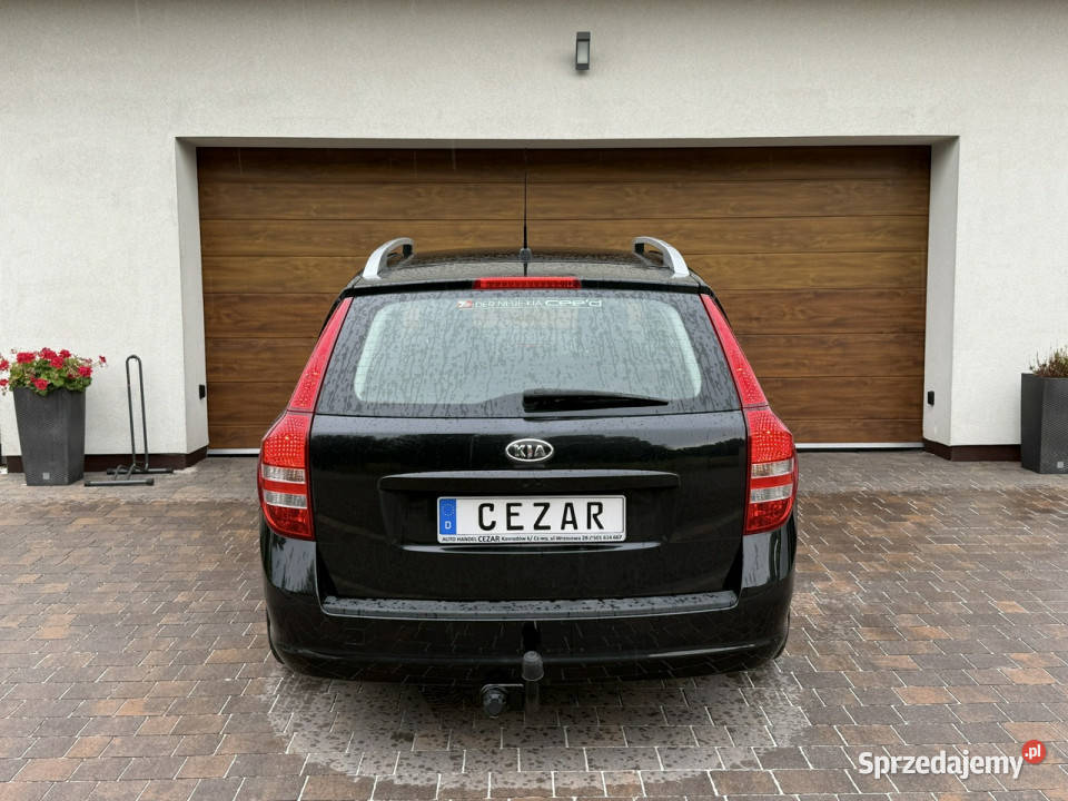 Kia Ceed 14 benzyna bezwypadkowy z Niemiec I ASR (kontrola trakcji) śląskie Konradów