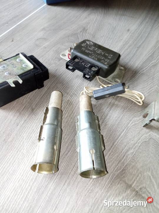 UAZ gaz fajka cewka regulator przekaźnik Części samochodowe podkarpackie Stalowa Wola sprzedam