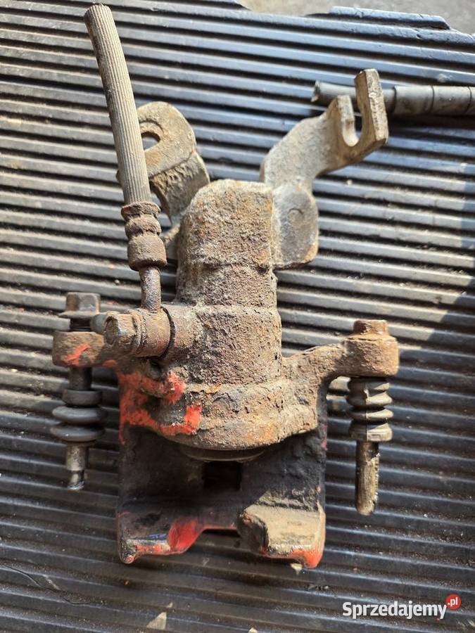 Zaciski hamulcowe Mazda 6 sprzedam