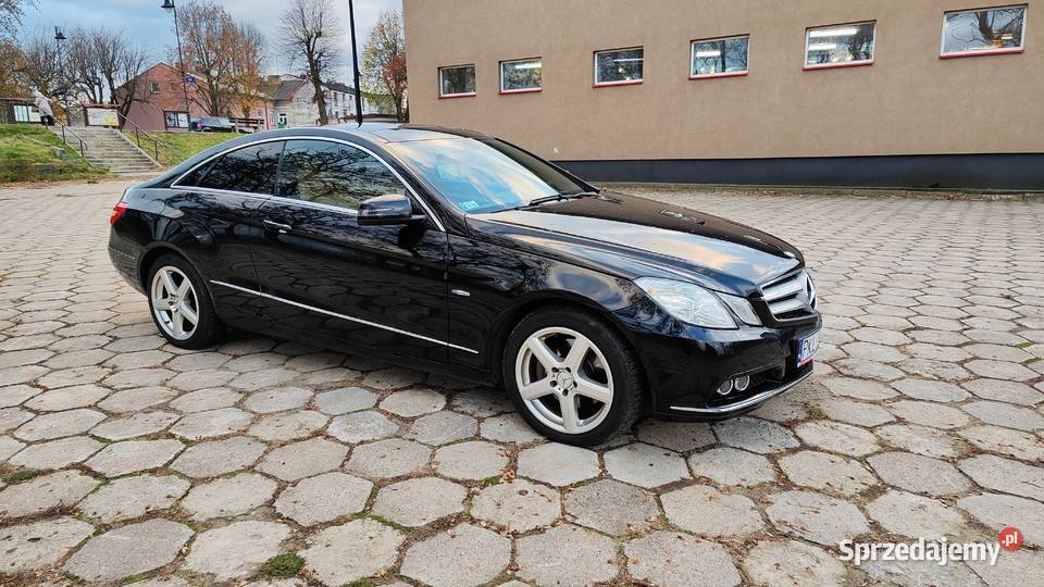 Mercedes E250 CDI 204 Ładny stan manualna Koło sprzedam