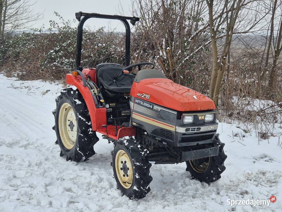 Traktorek MITSUBISHI MT241D 24 44 Wspomaganie Napęd 4x4 Mitsubishi Małuszyn