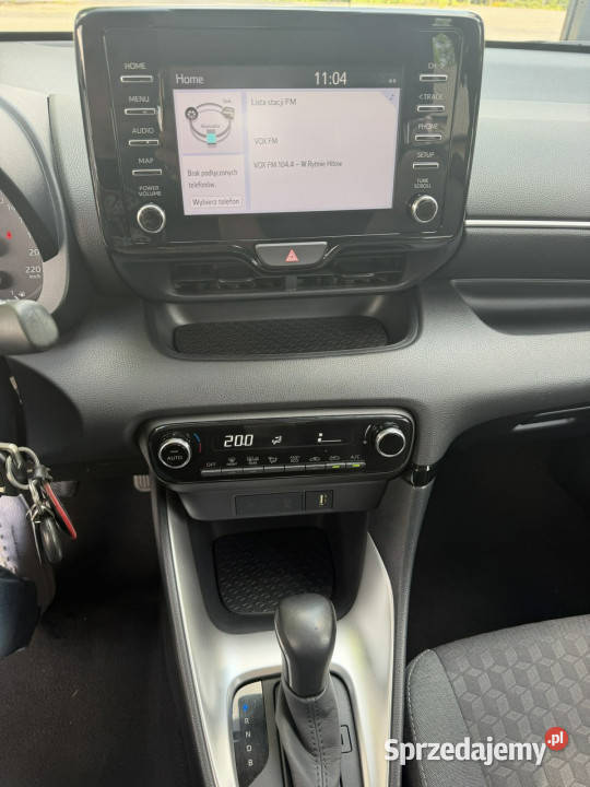 Toyota Yaris 15HSD 125 Salon Bezwypadkowy isofix Otwock Mały
