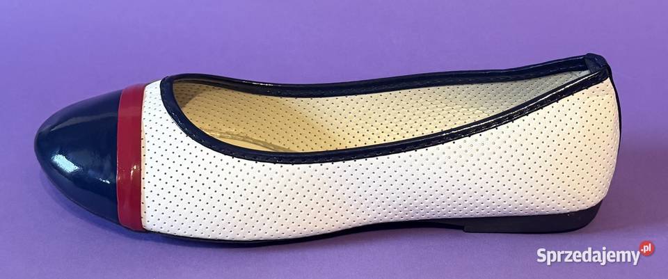 Białe baleriny z granatowym czubkiem rozmiar 38 24.5cm Żyrardów sprzedam
