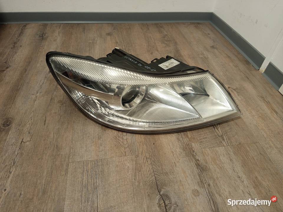 Reflektor prawy octavia 2 Lift 0813 Rzeszów