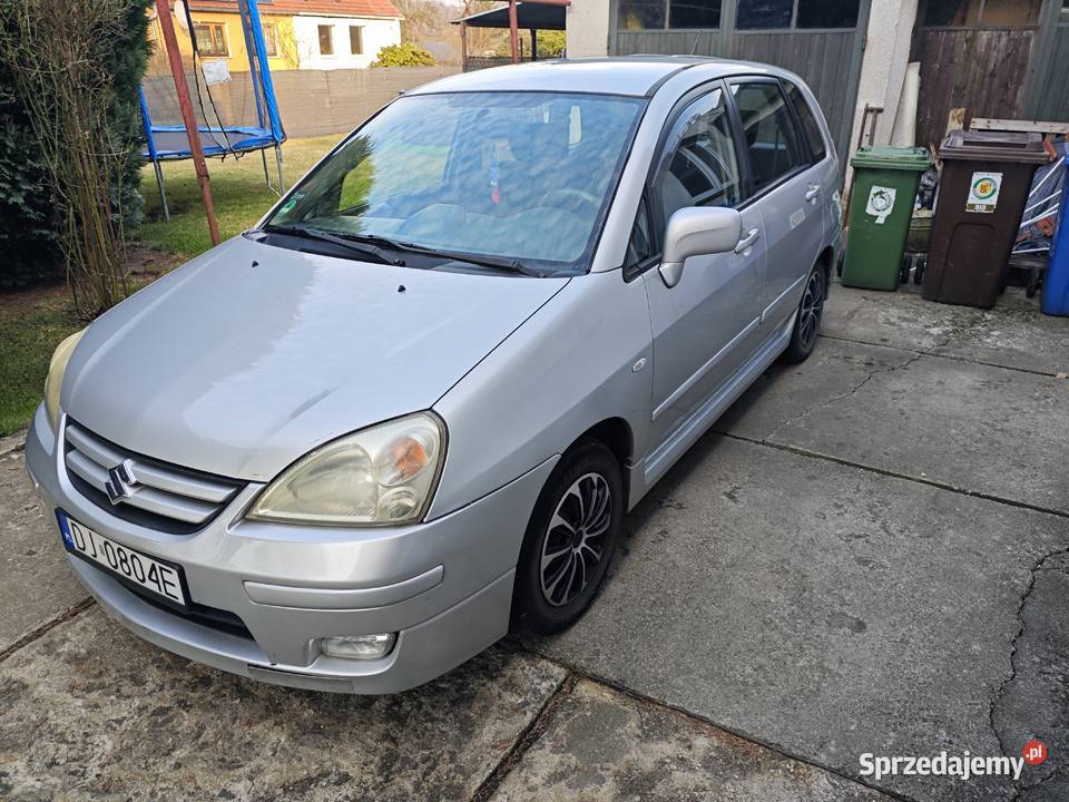 Suzuki Liana 16 benzyna 2005 1600cm3