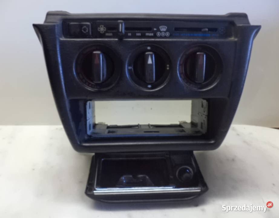 Konsola środkowa Mercedes 190 W201 Pozostałe