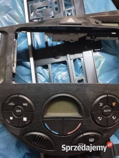 Panel sterowania klimatyzacji Ford Focus MK1 Wyposażenie wnętrza Kłodzko