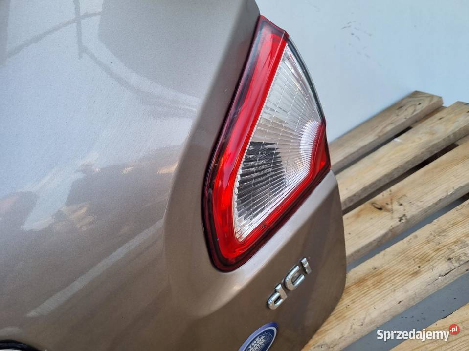 Nissan Qashqai 2 J10 LIFT TYLNA TYLNIA KLAPA osobowe lubelskie Janów sprzedam