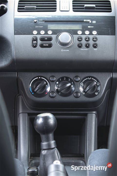 Suzuki Swift 13 GL Deluxe 4WD 2010
