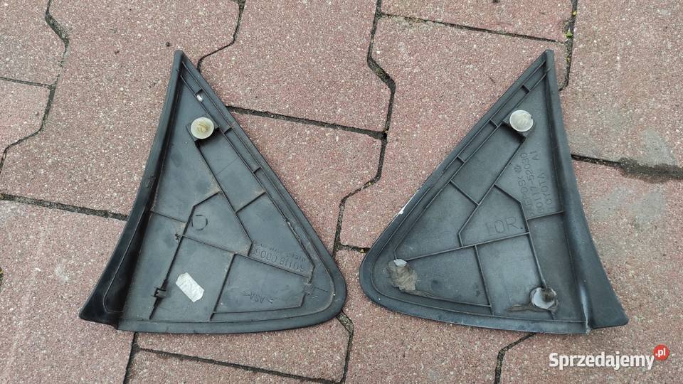 Toyota Yaris II osłony lusterka Pozostałe sprzedam