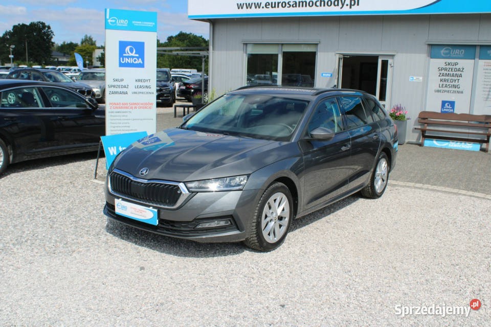 koda Octavia AMBITION Fvat LED Salon Polska Warszawa