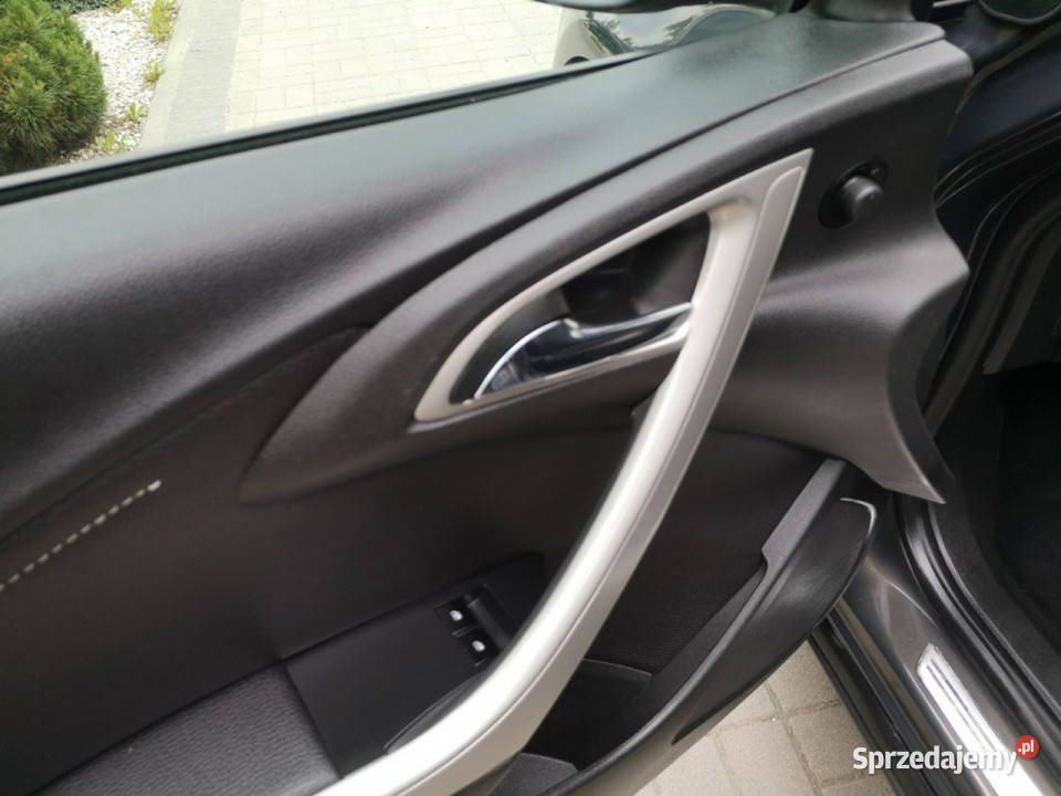 Opel Astra 14 T 140 Klimatr Nawi Parktr Temp Alu dolnośląskie Strzegom