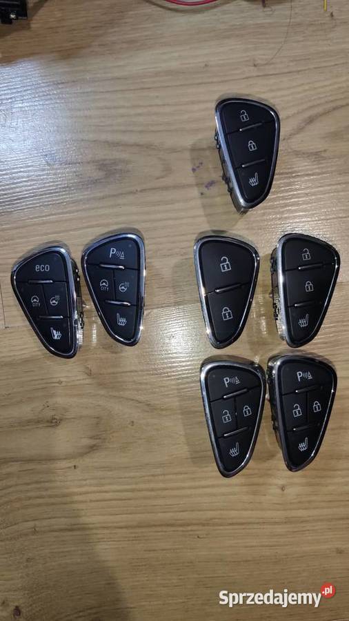 Opel Corsa E przyciski różne parktronik grzana śląskie Bytom