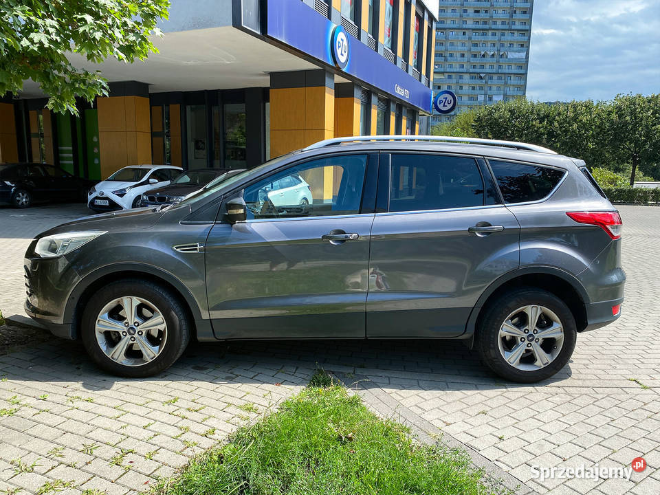 Forf Kuga 16 EcoBoost FWD Titanium ASS 16 1596cm3 Warszawa sprzedam