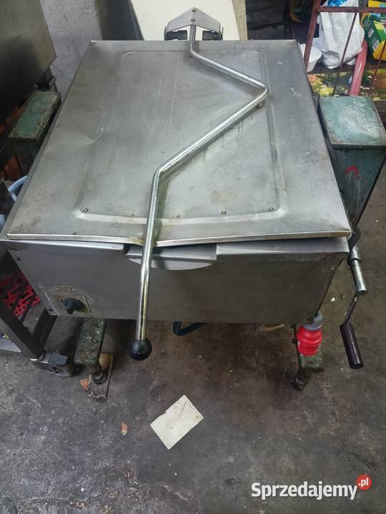 Duża niezawodna patelnia elektryczna Spomasz Poznań