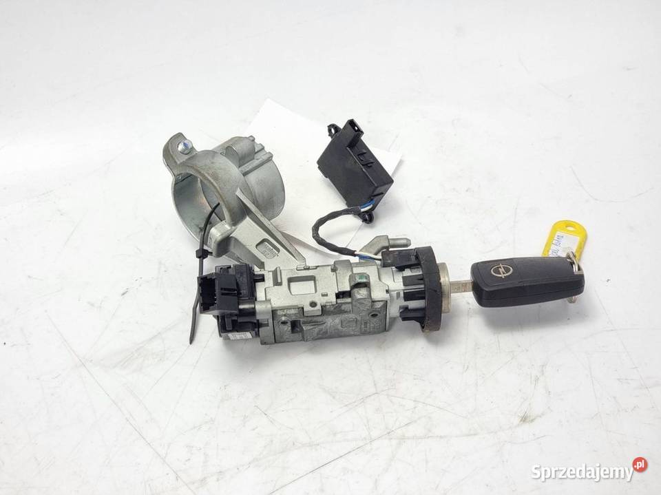 STACYJKA OPEL ASTRA J 20939745 Lipno