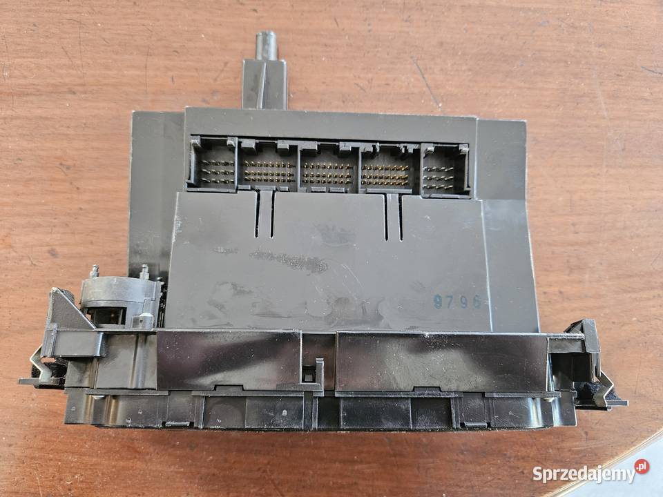 Sterownik Panel sterowania klimatyzacji VW T5 Czujniki i sterowniki klimatyzacji małopolskie Szynwałd sprzedam