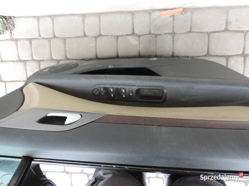 DRZWI PRZEDNIE LEWE PEUGEOT 407 SEDAN KTVD Rok produkcji 2008 Części samochodowe Nowy Sącz sprzedam