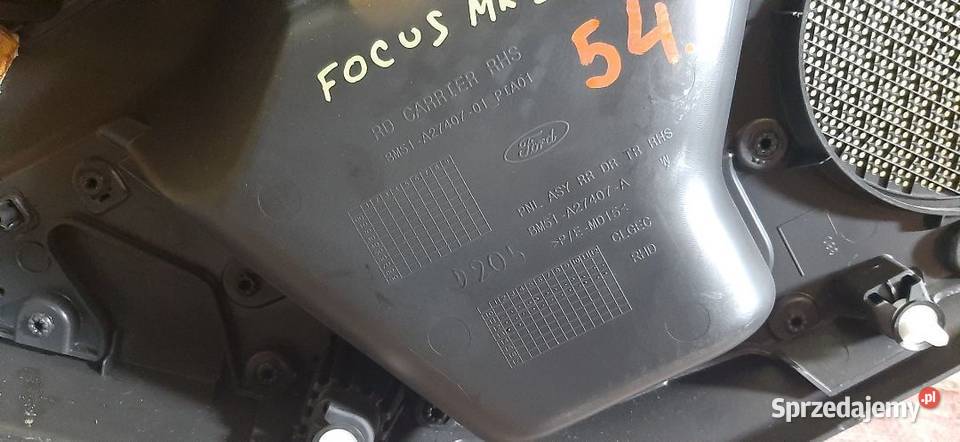 Boczek tapicerka drzwi Ford Focus MK3 HB Prawy Włoszczowa