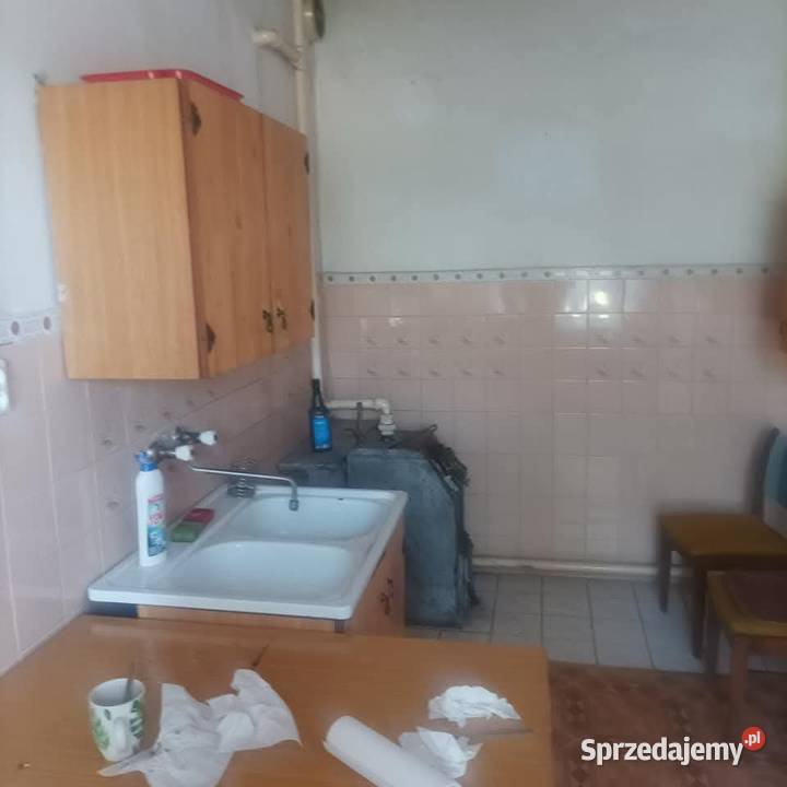 Sprzedam mieszkanie z potencjałem Kwitajny