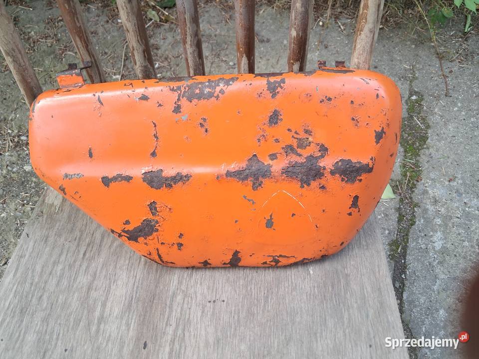 WSK 125 175 osłony boczne metalowe boczki dolnośląskie Ziębice
