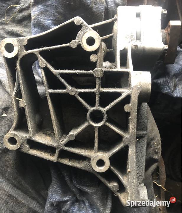 łapa pompy 90502550 pompa Saab 22 Tid Opel Pułtusk