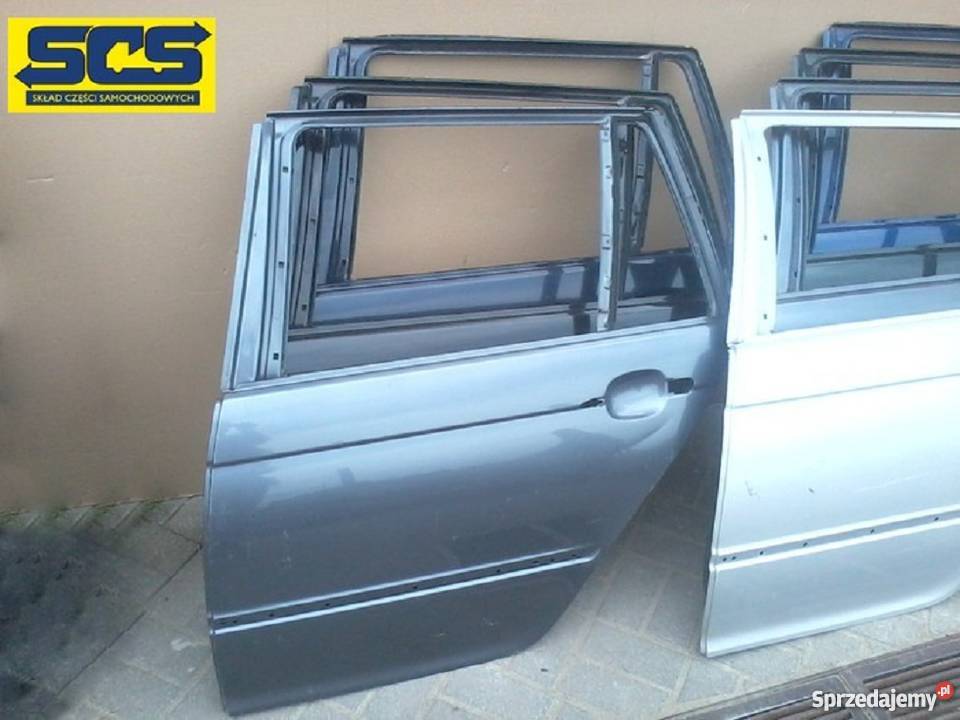 BMW SERIA 3 E46 KOMBI DRZWI LEWY TYŁ TYLNE 9807 Bieleń