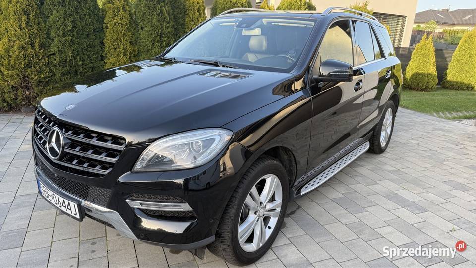 Mercedes ML 350 W166 skórzana tapicerka Psary