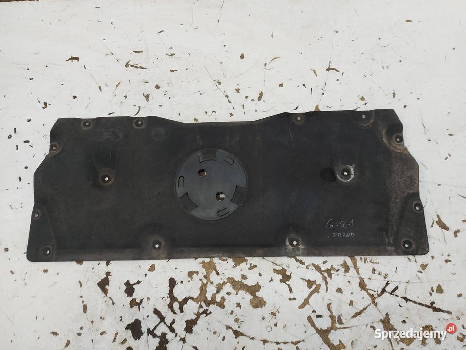 BMW G21 G20 330e osłona płyta dolna silnika